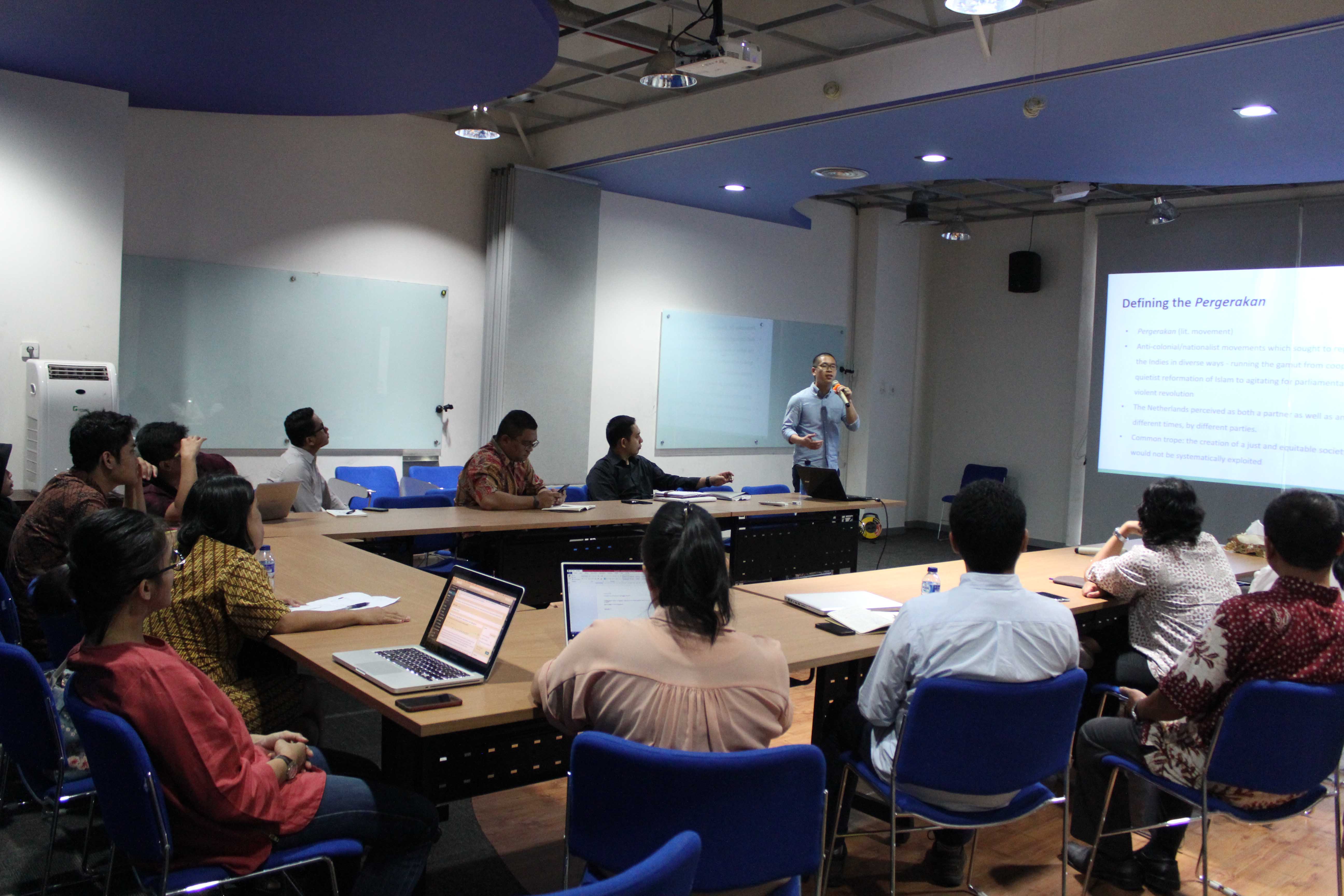 PSHK-Diskusi Internal-Komunisme dan Islam