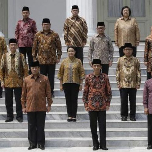 Kompas -rr-1-AP-IMAGES DITA ALANGKARA