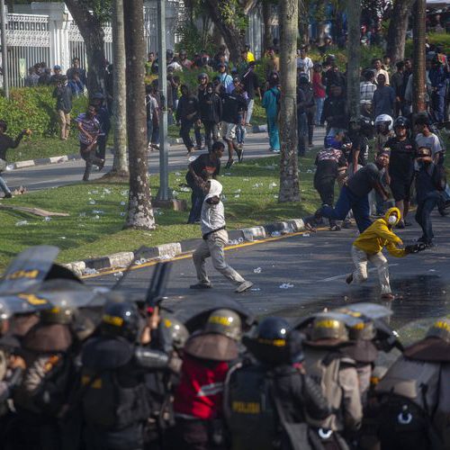 Ilustrasi-Represi-Aparat